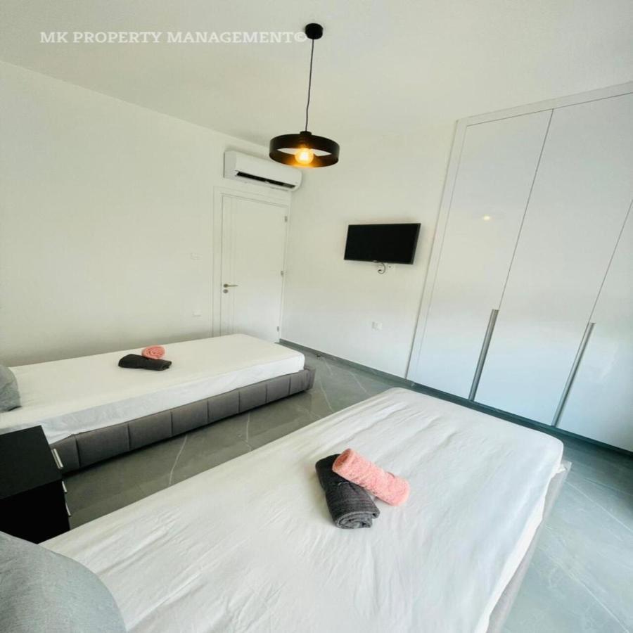 By The Beach Villa 12 Протарас Екстериор снимка