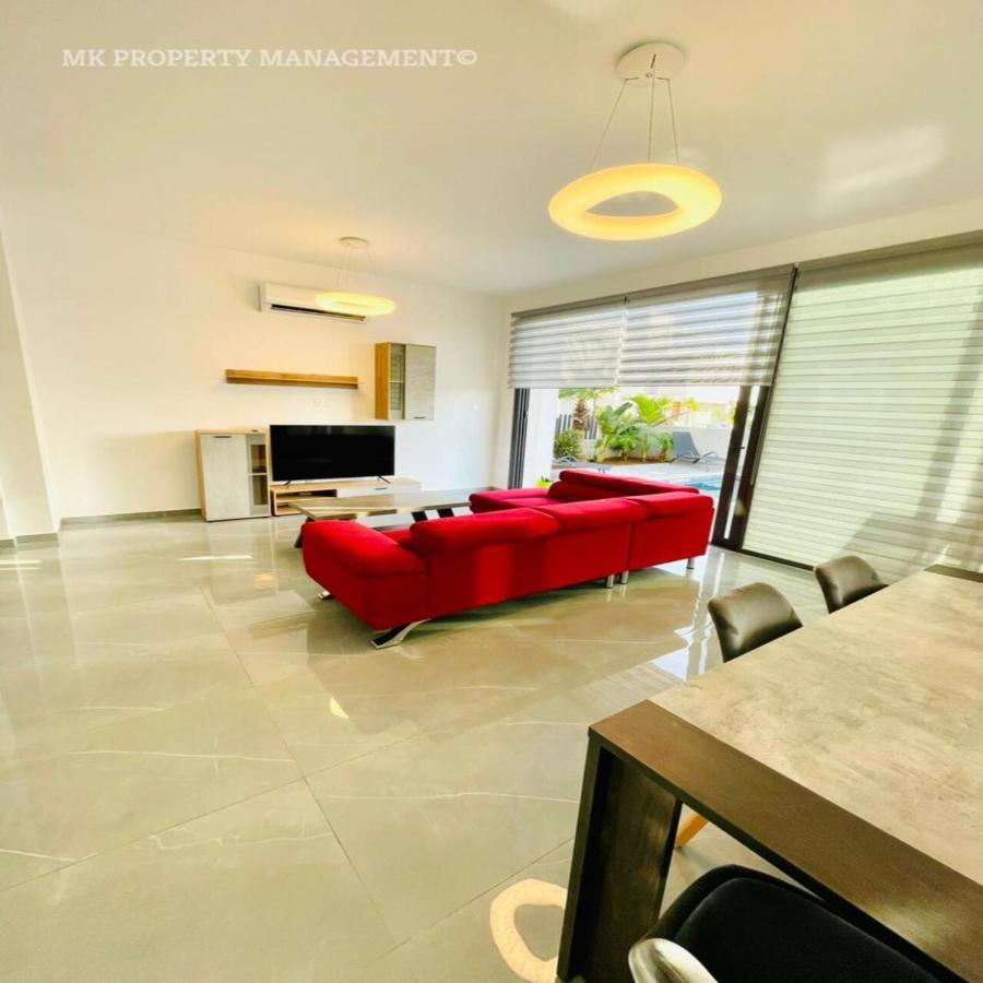 By The Beach Villa 12 Протарас Екстериор снимка