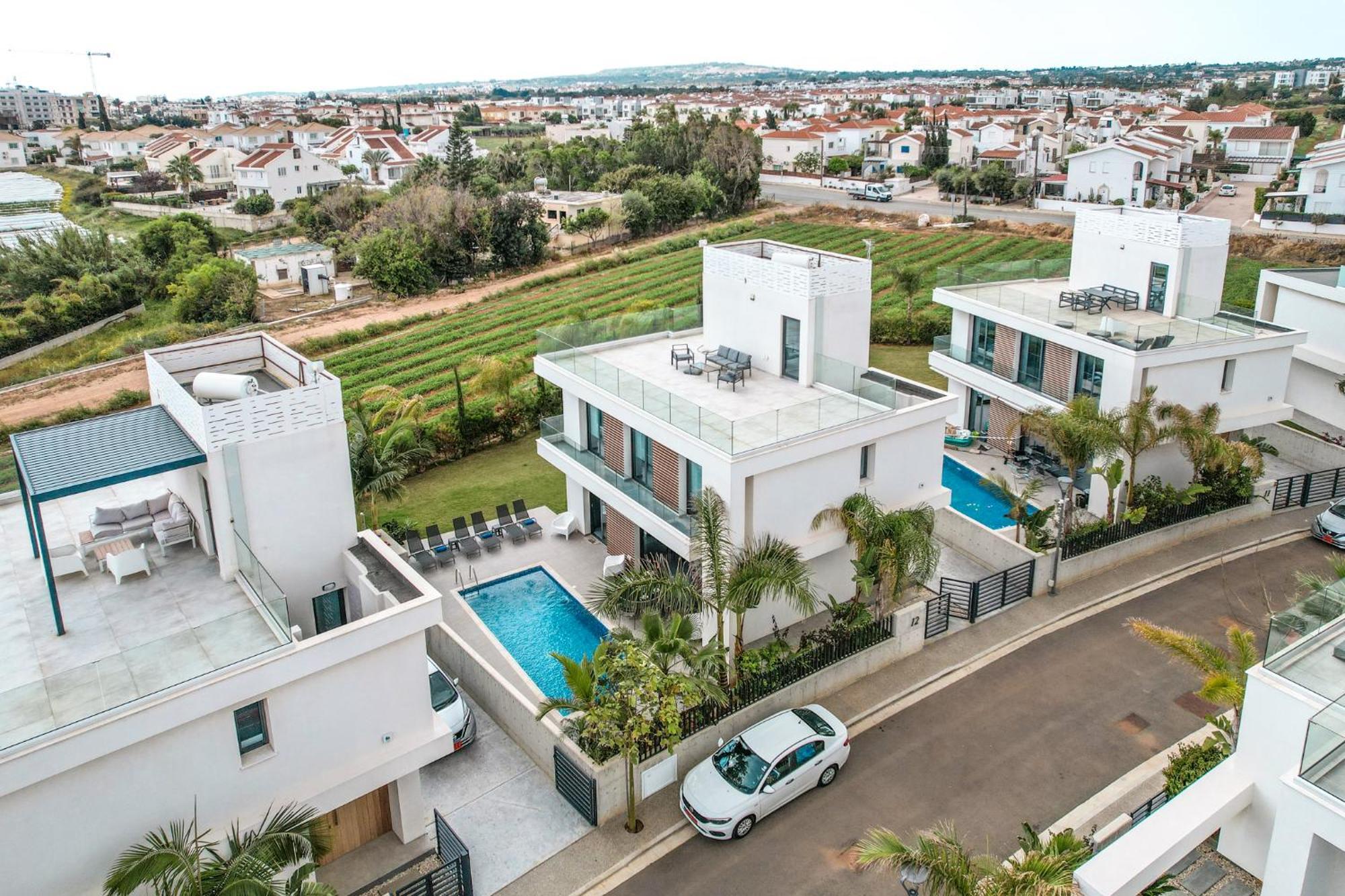 By The Beach Villa 12 Протарас Екстериор снимка