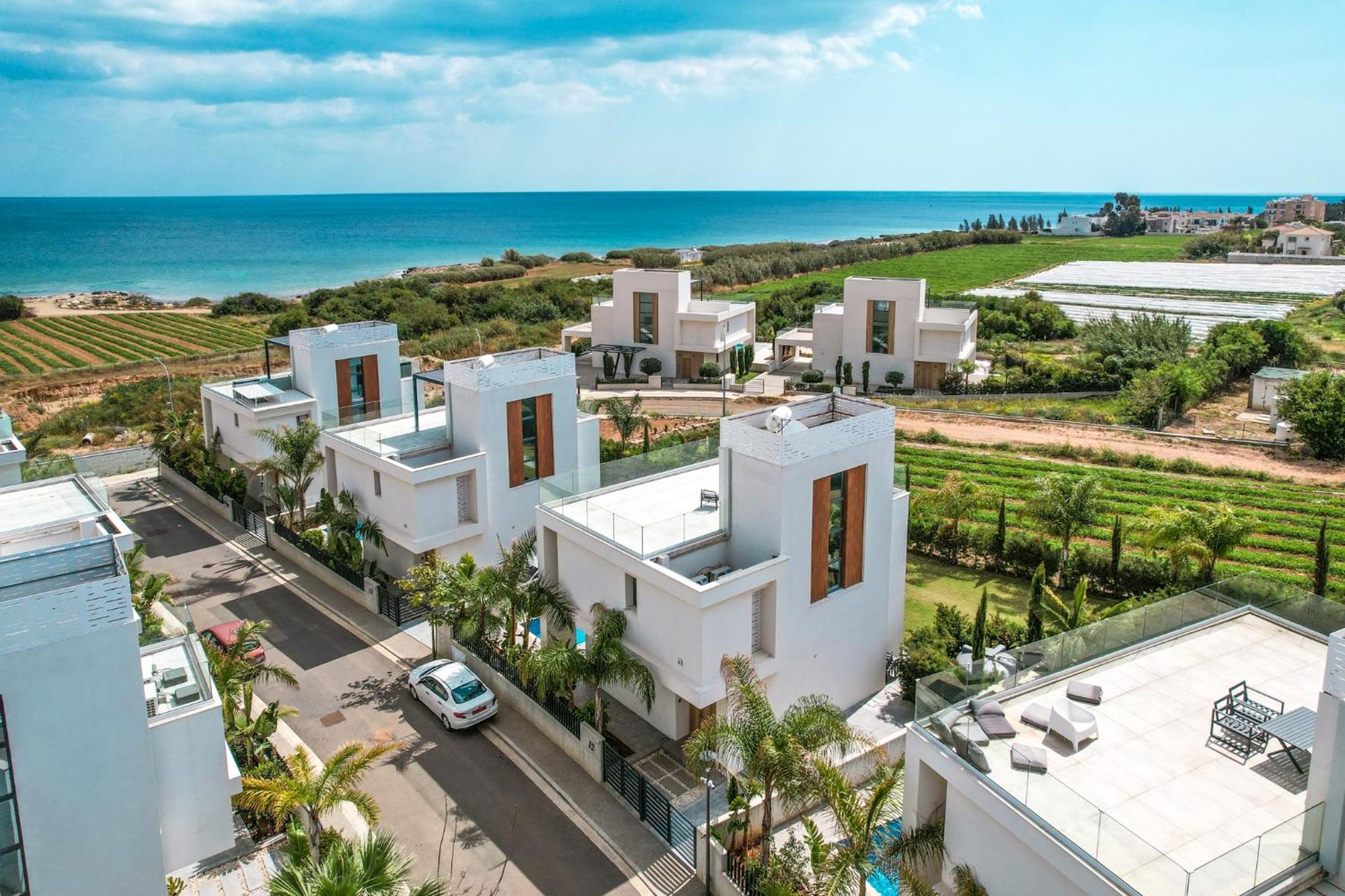 By The Beach Villa 12 Протарас Екстериор снимка