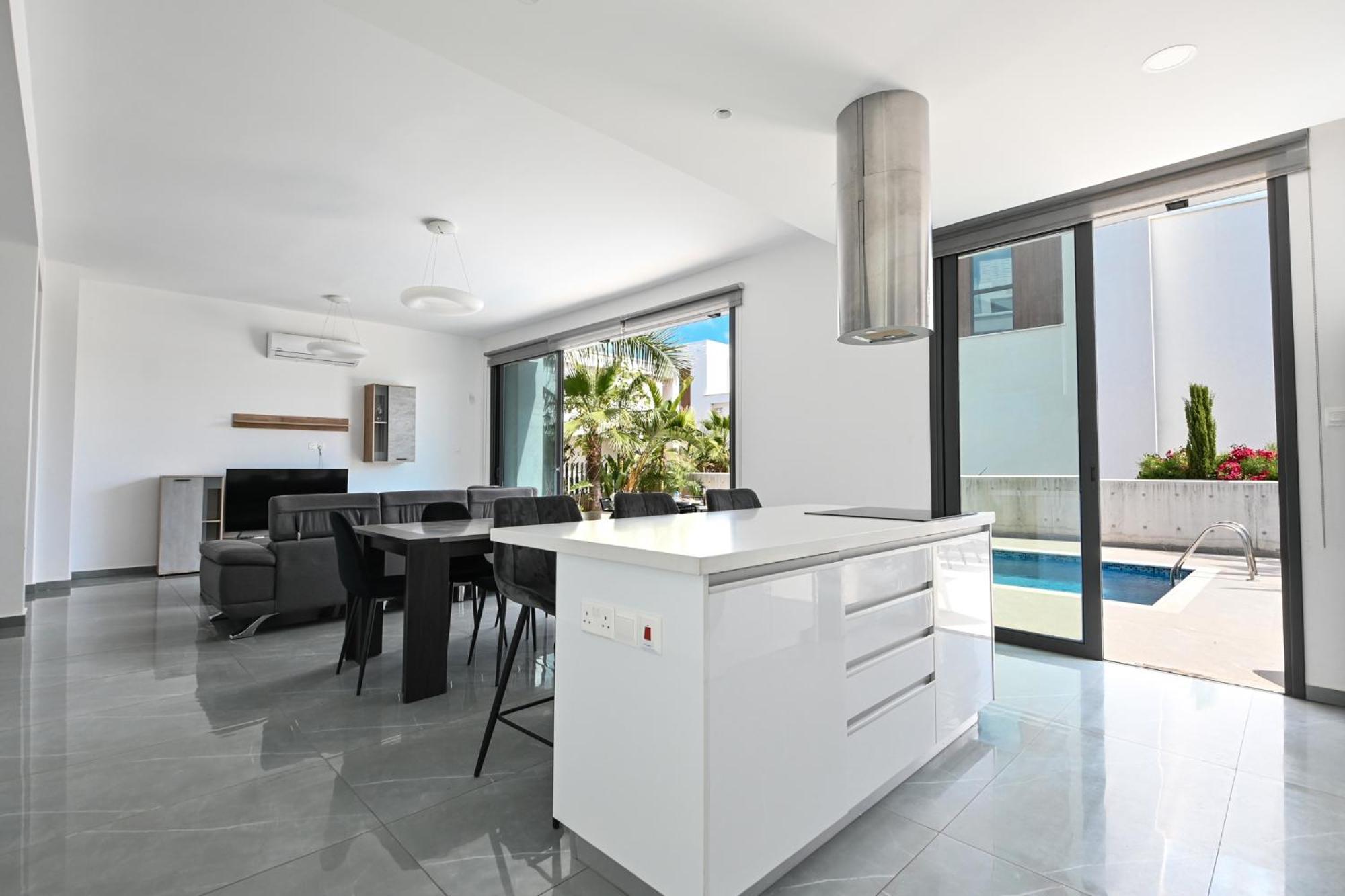 By The Beach Villa 12 Протарас Екстериор снимка